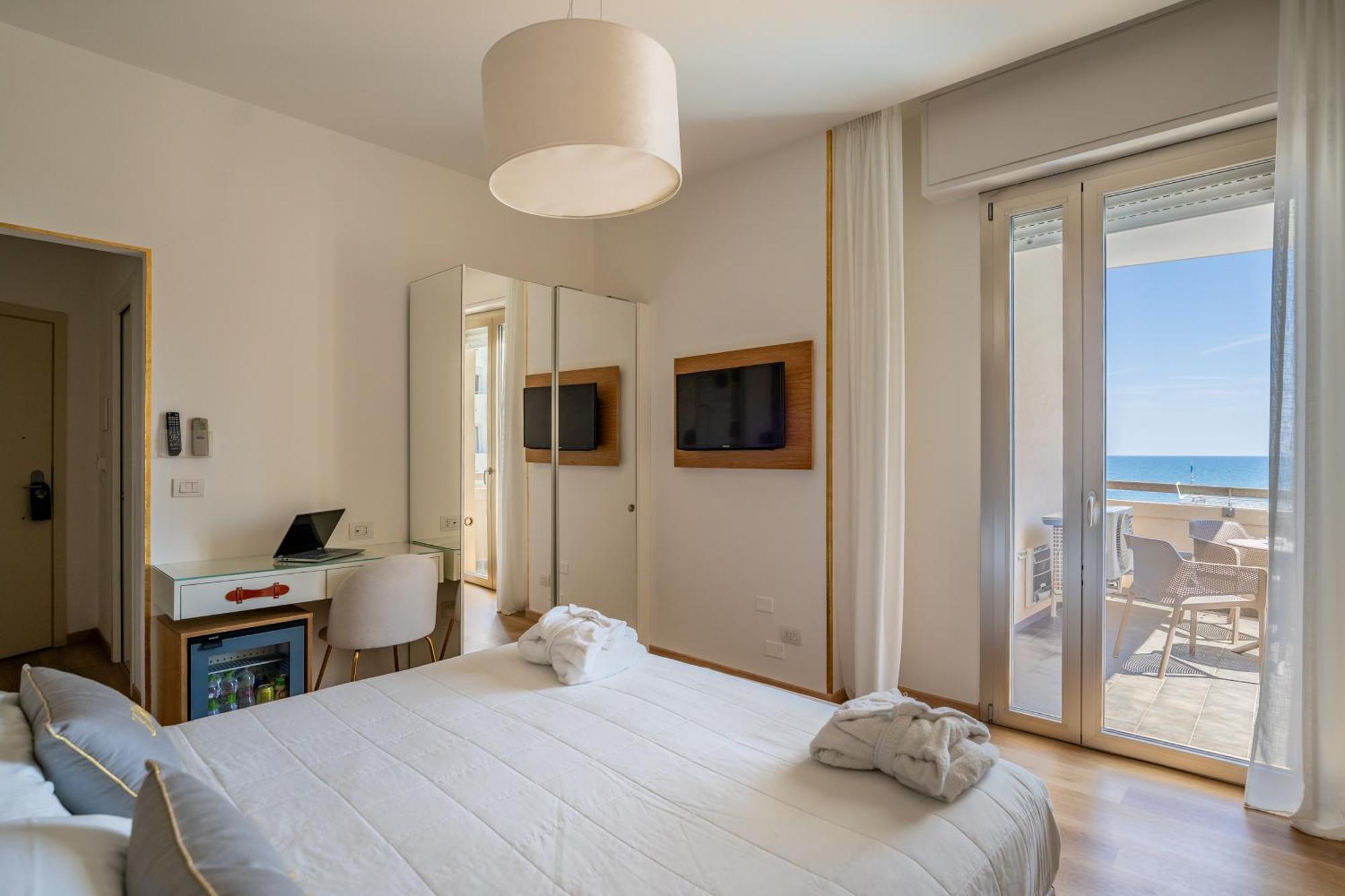 Unahotels Imperial Sport Hotel Pesaro Exteriér fotografie