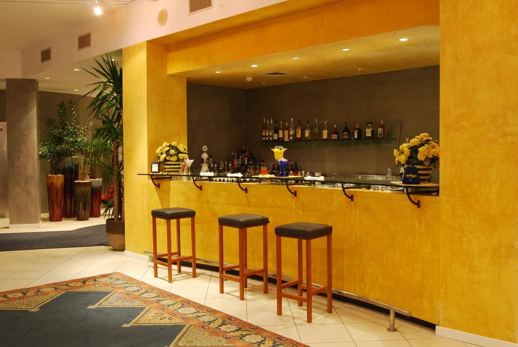 Unahotels Imperial Sport Hotel Pesaro Exteriér fotografie