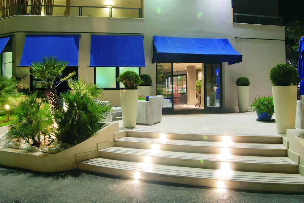 Unahotels Imperial Sport Hotel Pesaro Exteriér fotografie